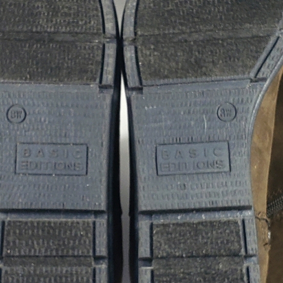 Basic Editions Brown Faux Seude, Pull On, Western Riding Boots. WMS 8 - Picture 10 of 10